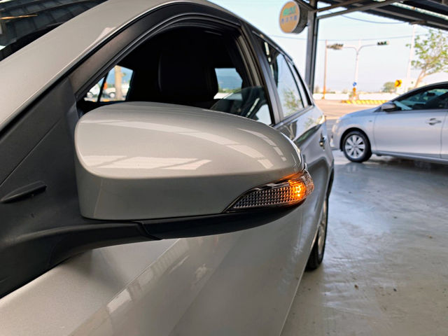 TOYOTA豐田 YARIS  第15張相片