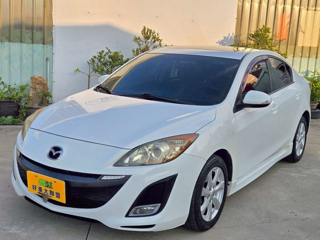 MAZDA馬自達 MAZDA 3  第1張相片