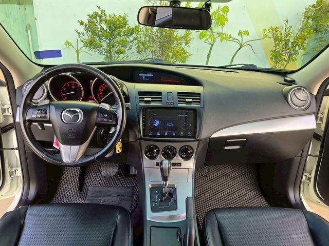 MAZDA馬自達 MAZDA 3  第5張相片