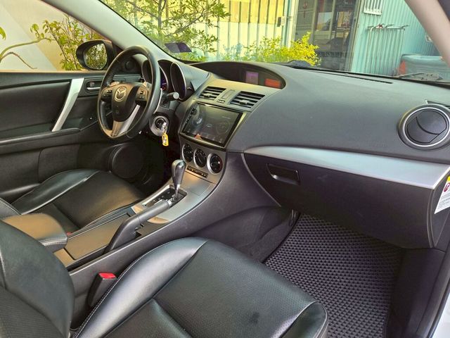 MAZDA馬自達 MAZDA 3  第12張相片