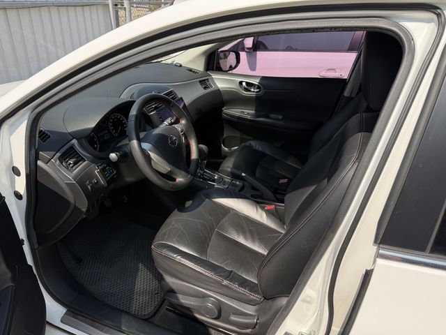 NISSAN日產 TIIDA  第7張相片