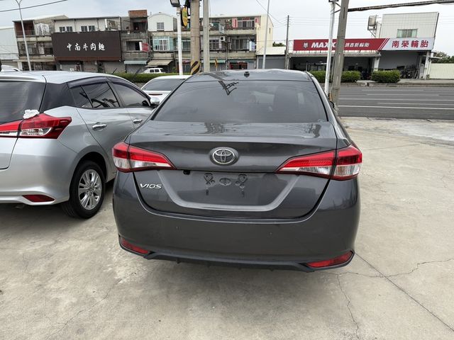 TOYOTA豐田 VIOS  第4張相片