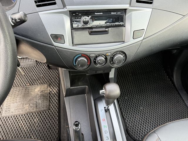 MITSUBISHI三菱 ZINGER PICKUP  第8張相片