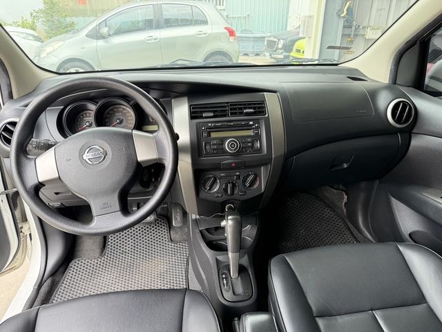 NISSAN日產 LIVINA  第5張相片