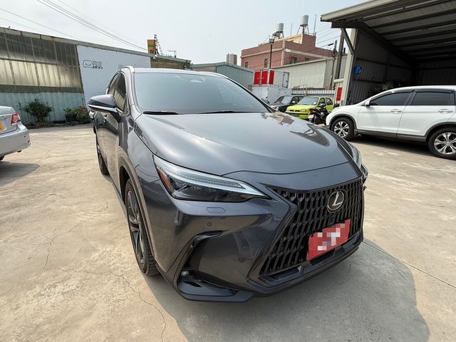 LEXUS凌志 NX350H  第2張相片
