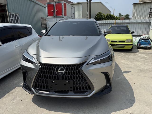 LEXUS凌志 NX200  第2張相片