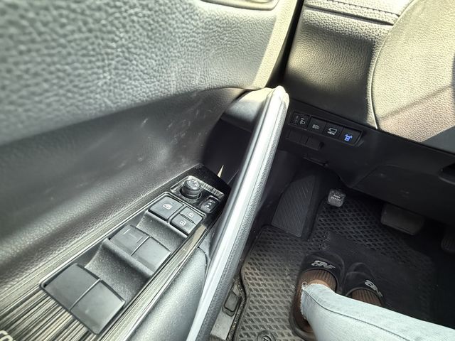 TOYOTA豐田 COROLLA CROSS  第9張相片