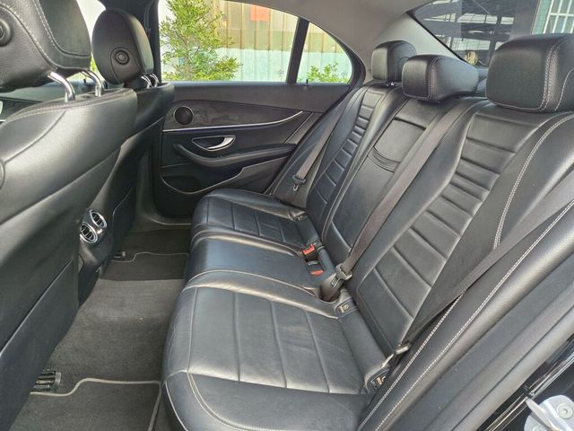 M-BENZ賓士 E200  第14張相片