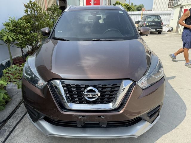 NISSAN日產 KICKS  第2張相片