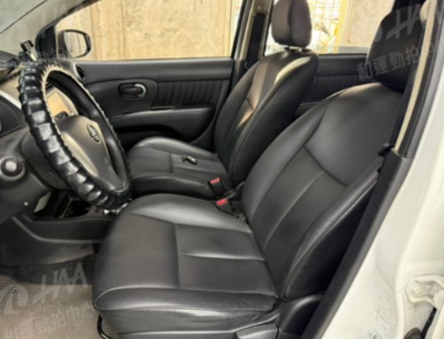 NISSAN日產 LIVINA  第4張相片