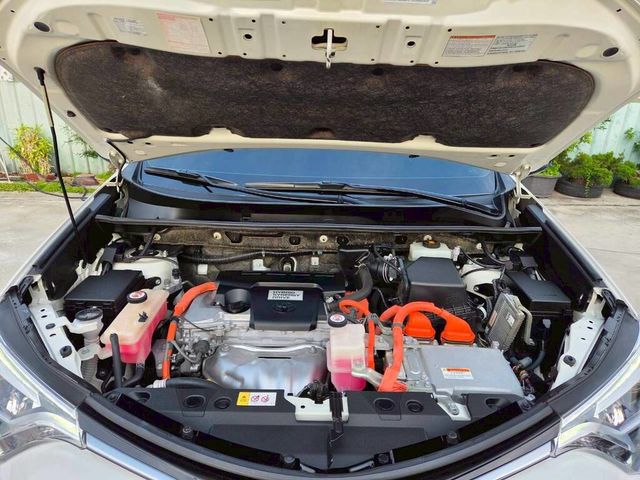 TOYOTA豐田 RAV4  第6張相片