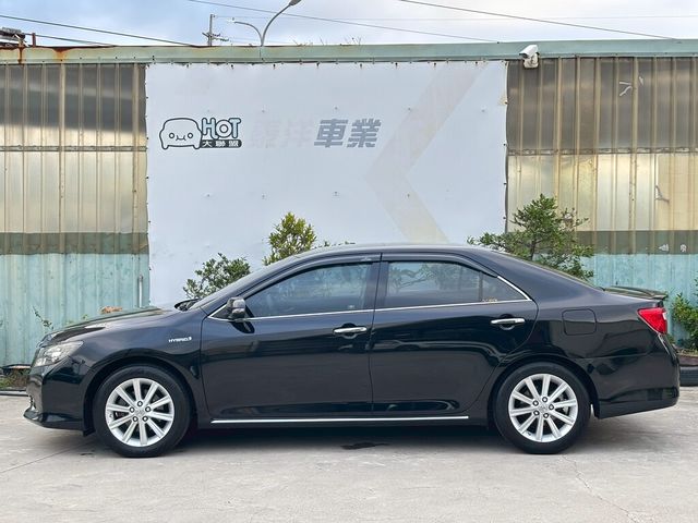 TOYOTA豐田 CAMRY  第7張相片