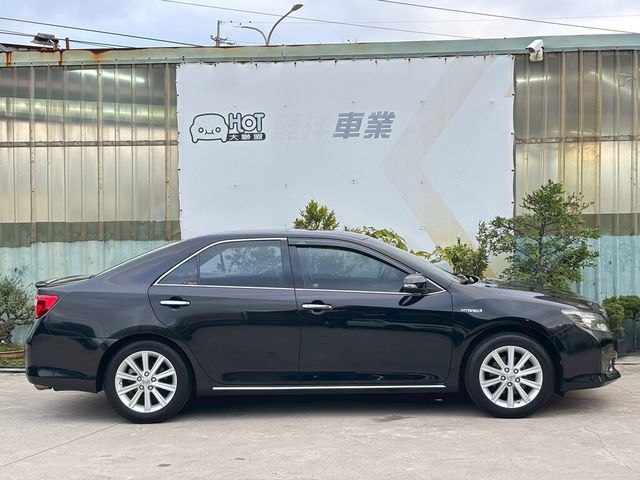 TOYOTA豐田 CAMRY  第8張相片