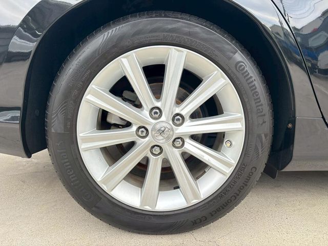 TOYOTA豐田 CAMRY  第13張相片