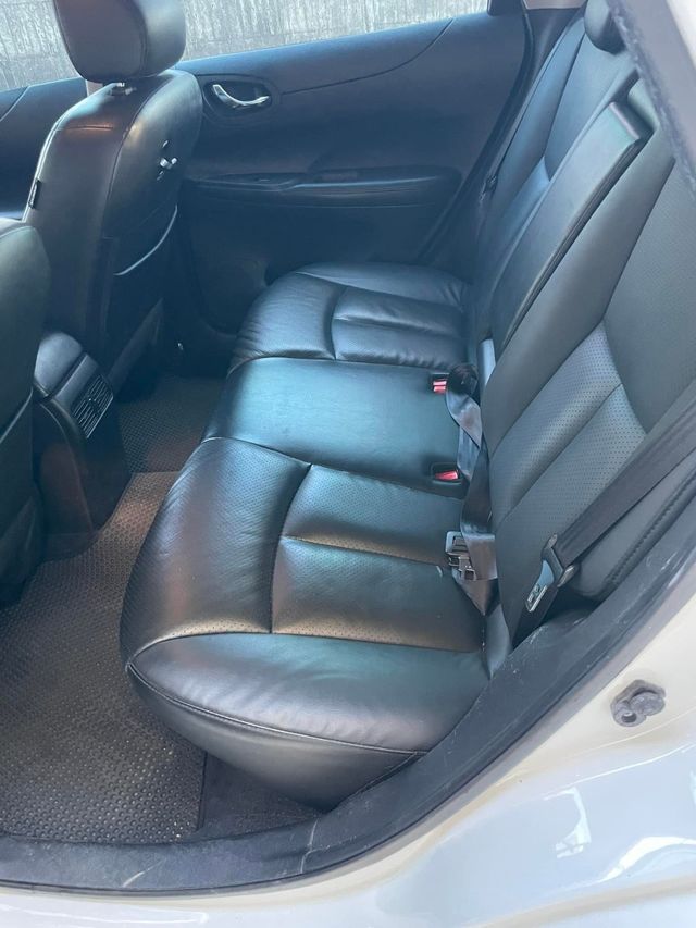 NISSAN日產 TIIDA  第3張相片