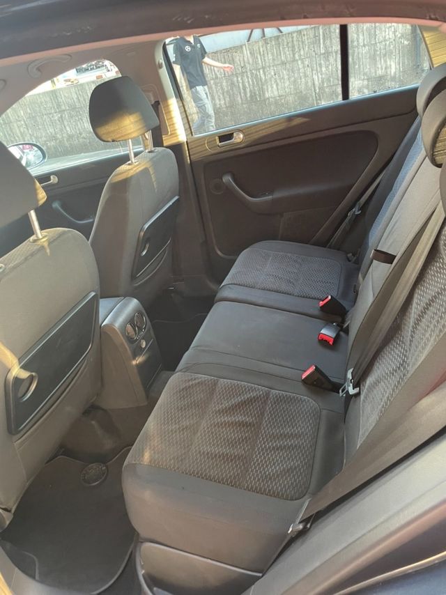 VOLKSWAGEN福斯 GOLF PLUS  第3張相片