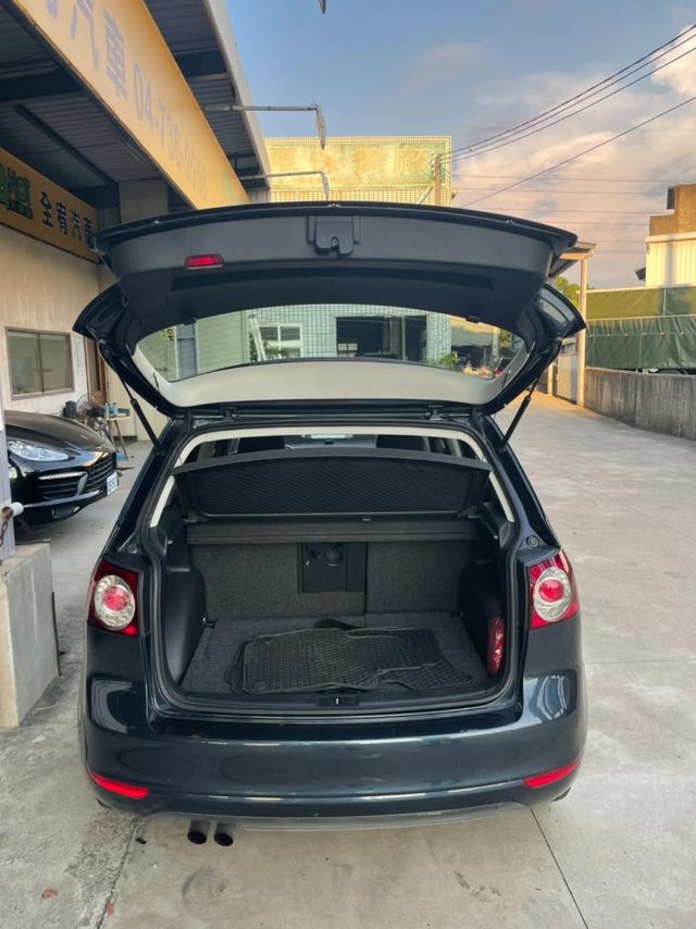 VOLKSWAGEN福斯 GOLF PLUS  第9張相片