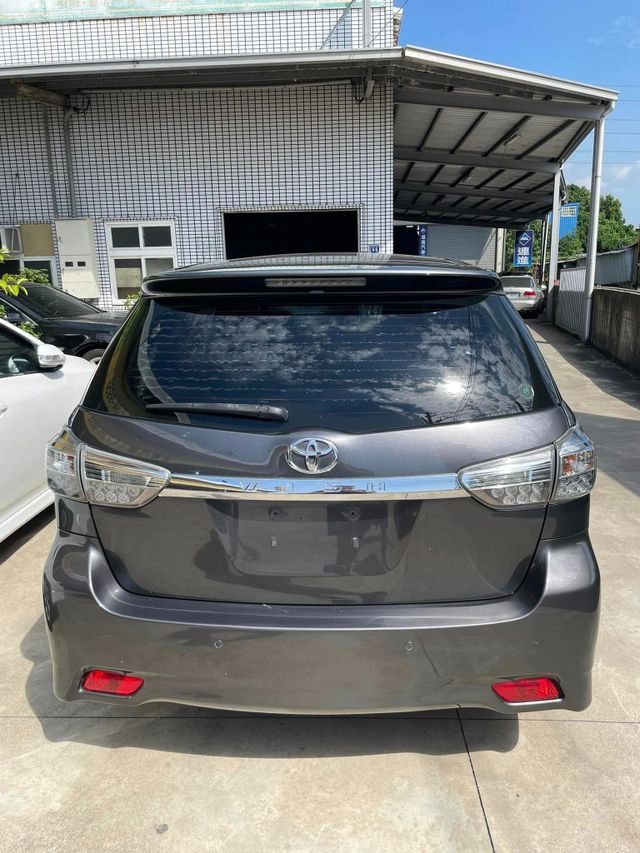 TOYOTA豐田 WISH  第10張相片