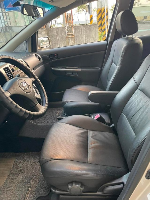 TOYOTA豐田 WISH  第10張相片