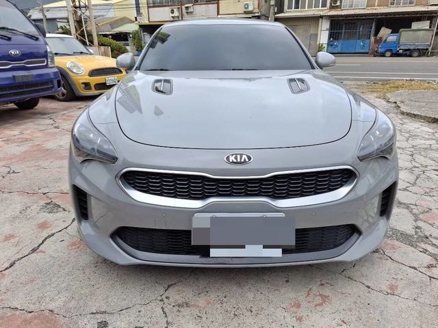 KIA起亞 STINGER  第3張相片
