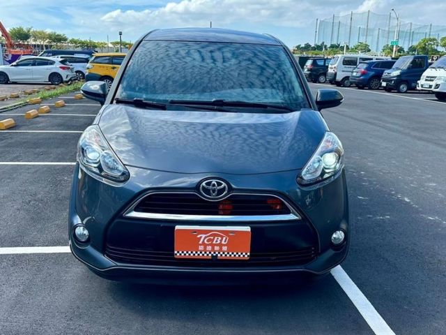 Toyota SIENTA  第5張相片