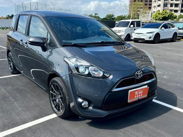 Toyota SIENTA  第6張相片