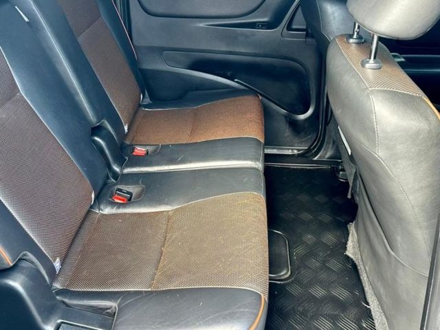 Toyota SIENTA  第14張相片