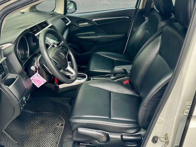Honda FIT  第7張相片