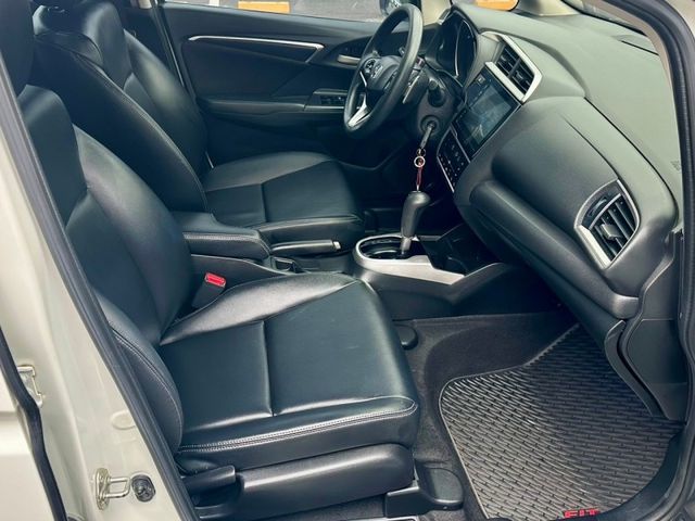Honda FIT  第8張相片