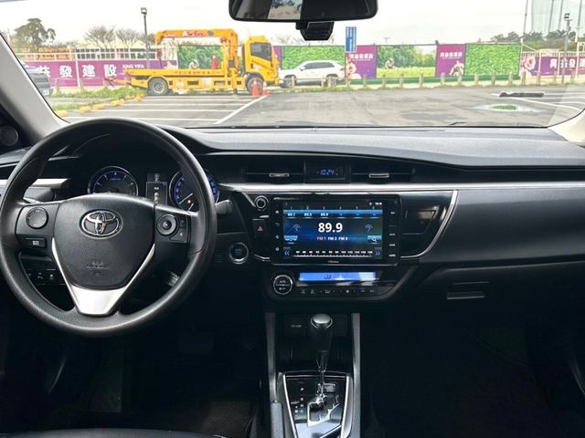 Toyota ALTIS  第6張相片