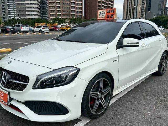 Mercedes-Benz/賓士 A-CLASS  第4張相片