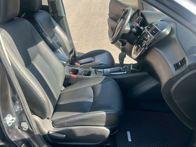 Nissan Tiida  第1張相片