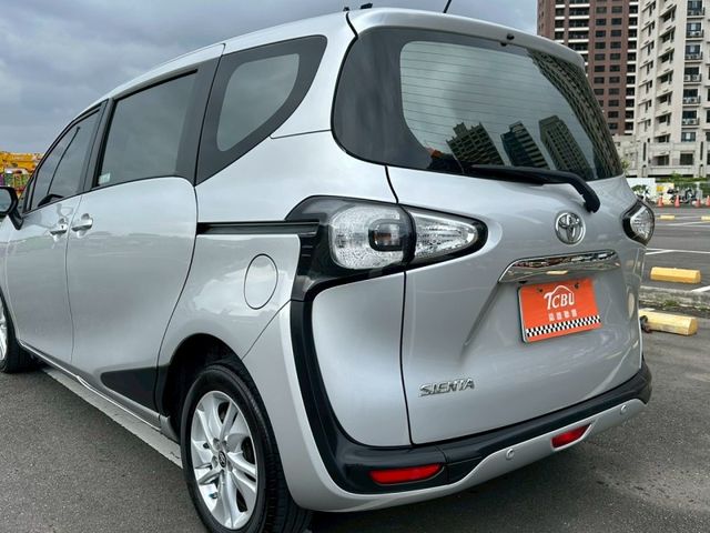 Toyota Yaris  第7張相片