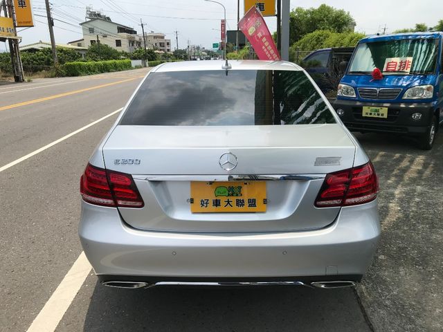 M-BENZ賓士 E200  第4張相片