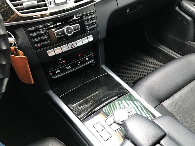 M-BENZ賓士 E200  第9張相片