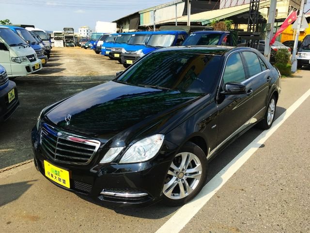 M-BENZ賓士 E200  第1張相片