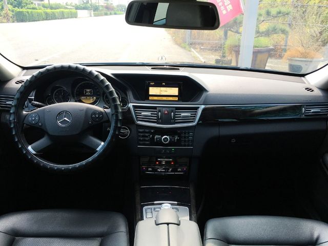 M-BENZ賓士 E200  第8張相片