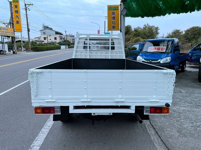MITSUBISHI三菱 DELICA  第4張相片