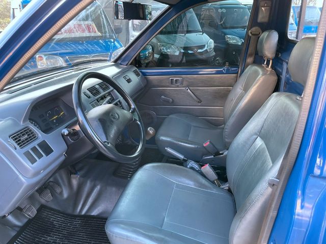 TOYOTA豐田 ZACE SURF  第6張相片