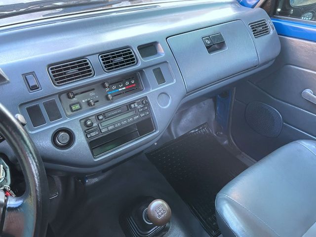 TOYOTA豐田 ZACE SURF  第8張相片