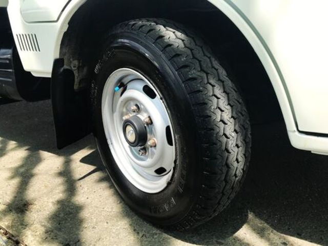 FORD福特 ECONOVAN  第12張相片