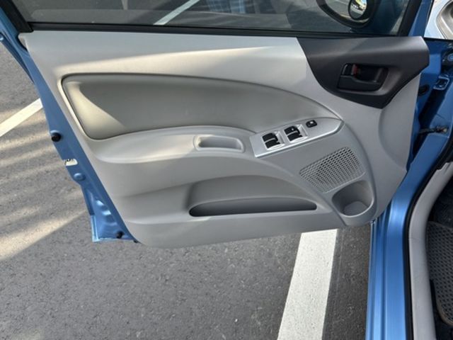 MITSUBISHI三菱 COLT PLUS  第5張相片