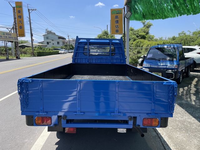 MITSUBISHI三菱 DELICA  第4張相片