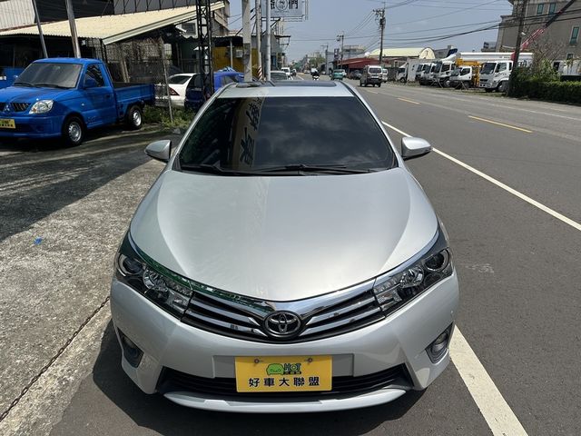 TOYOTA豐田 ALTIS  第2張相片