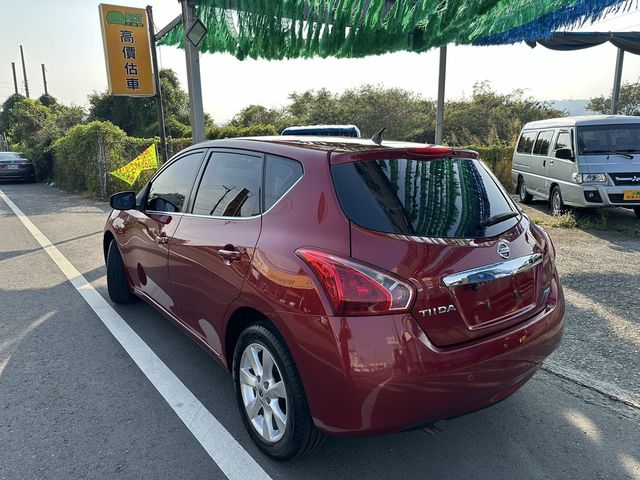 NISSAN日產 TIIDA  第3張相片
