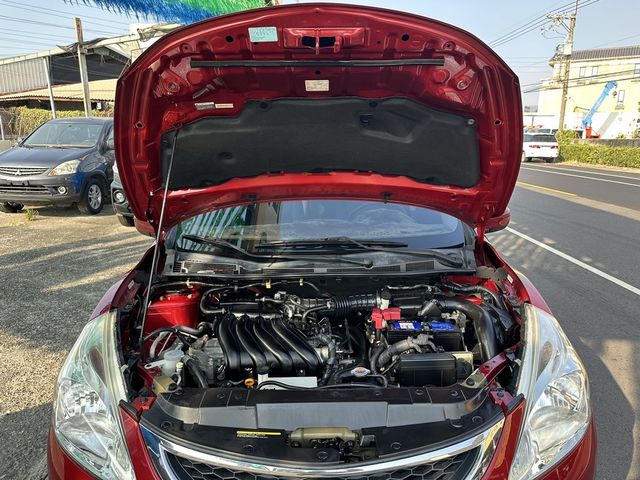 NISSAN日產 TIIDA  第13張相片