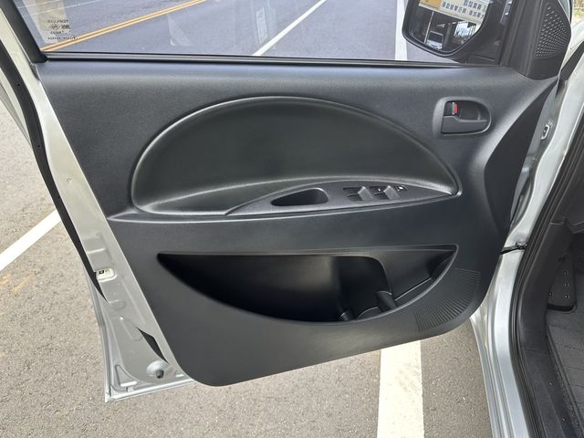 MITSUBISHI三菱 ZINGER  第5張相片