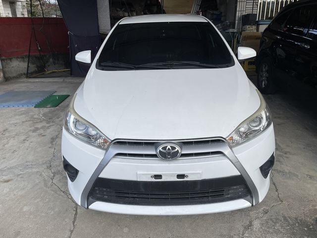 TOYOTA豐田 YARIS  第2張相片