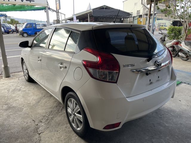 TOYOTA豐田 YARIS  第3張相片