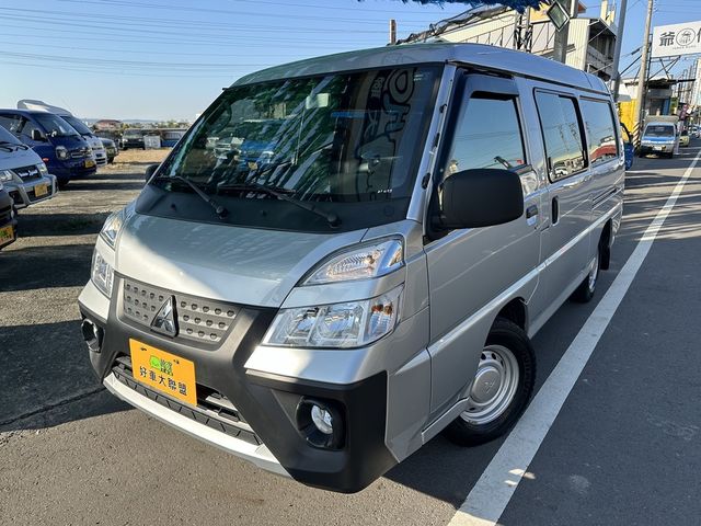 MITSUBISHI三菱 DELICA  第1張相片